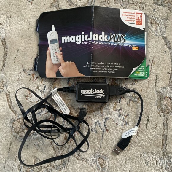 MagicJack Plus Magic Jack Phone Local Long Distance - Picture 1 of 11